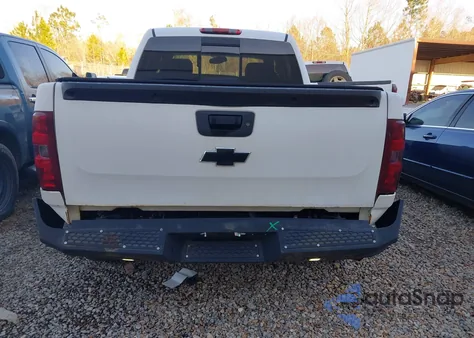 2011 Chevrolet Silverado 1500 Lt from USA, damaged, VIN 3GCPKSE33BG213353